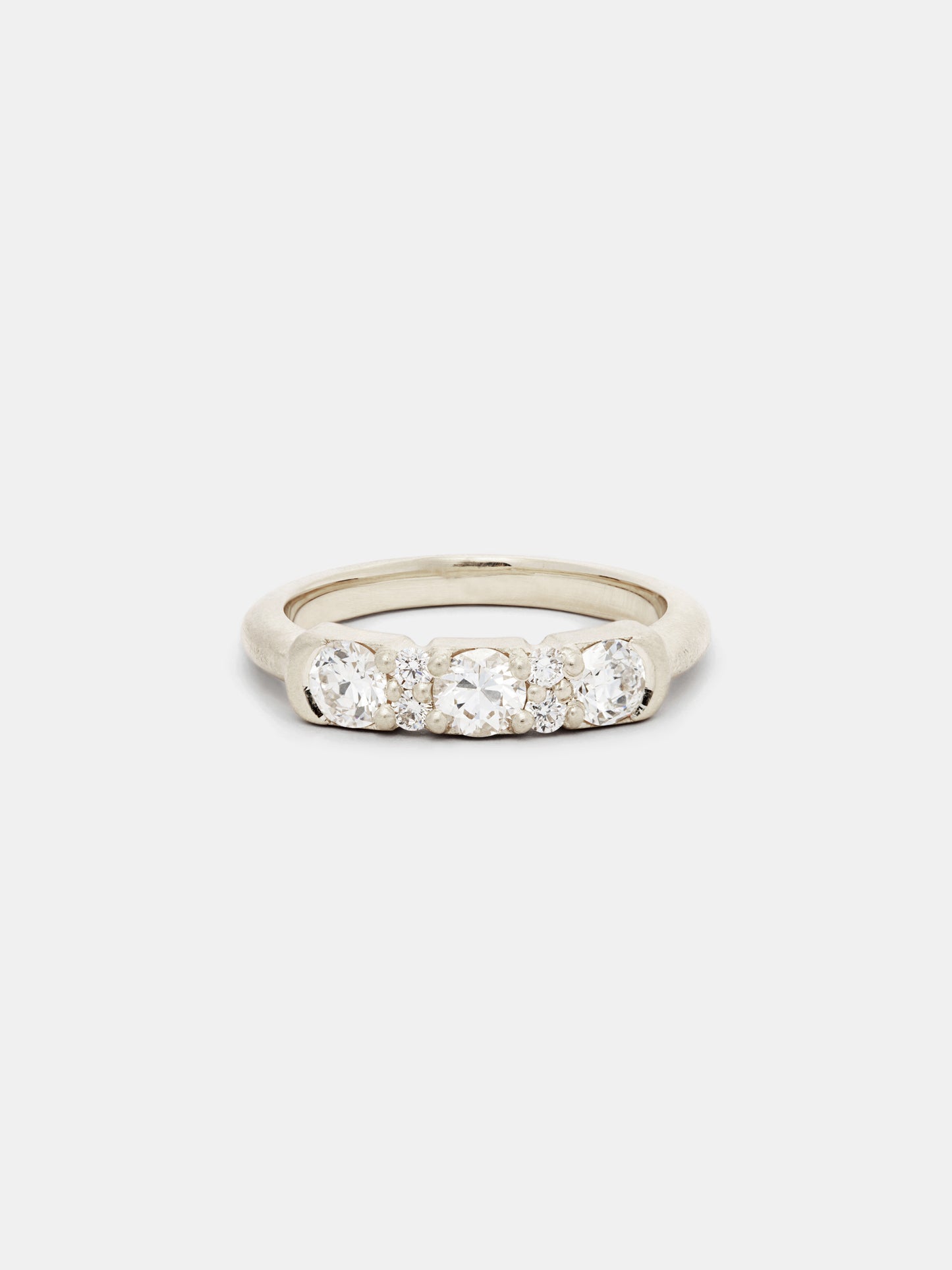 Chrysanthemum Bar Ring