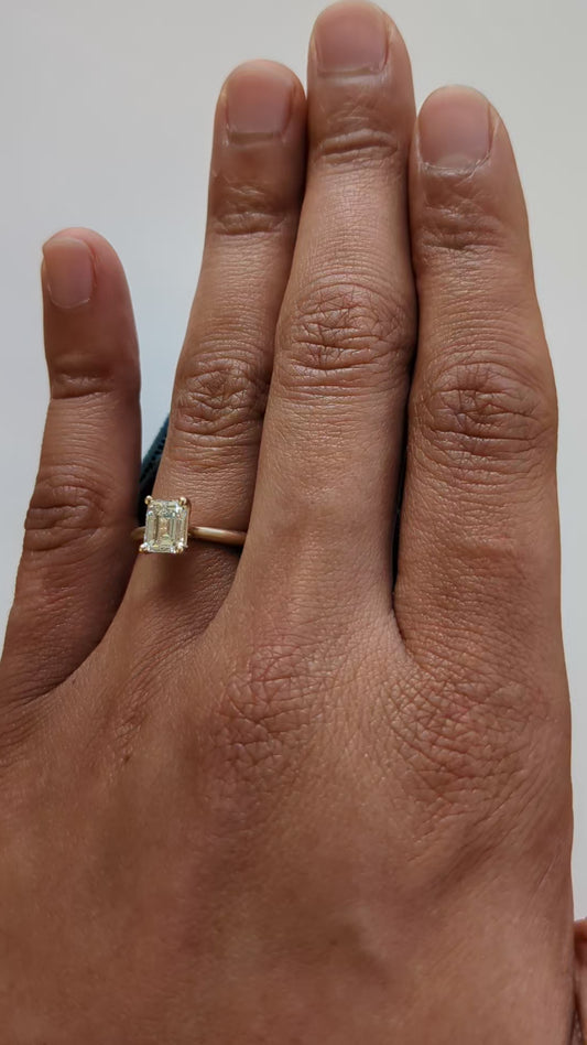 Liquidation — Hibiscus Solitaire — Emerald Cut Diamond