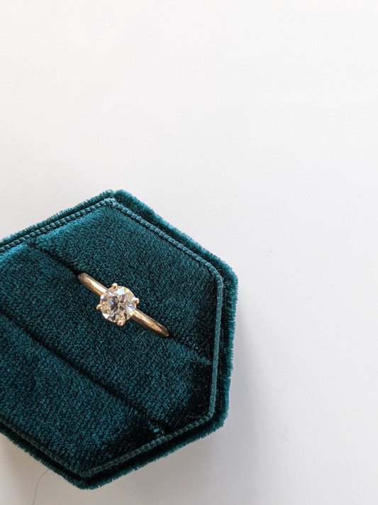 Liquidation — Marigold Solitaire — Antique Diamond