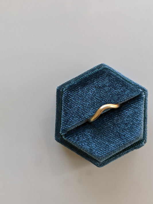 Liquidation — Arbor Arching Band — Half Round 2mm